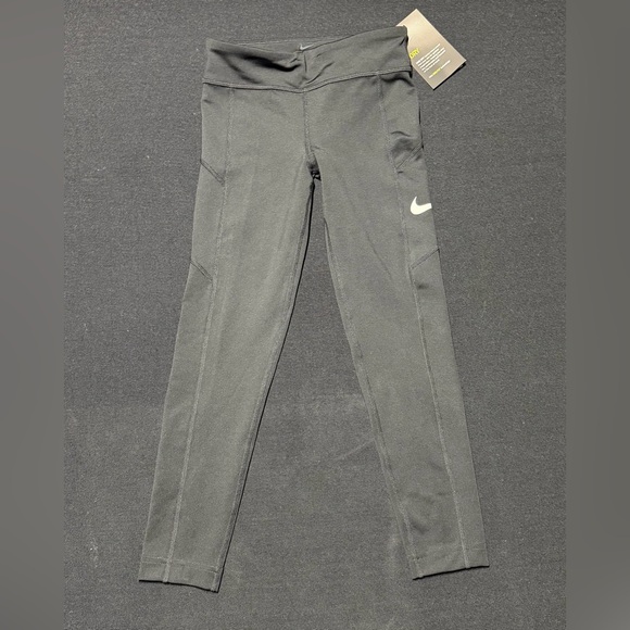 Girls Nike Long Sleeve T and Leggings - Picture 2 of 2